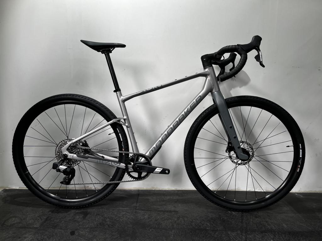 Mondraker Gravelbike - Zo goed als nieuw - Carbon frame, Fietsen en Brommers, Fietsen | Racefietsen, Ophalen, Zo goed als nieuw