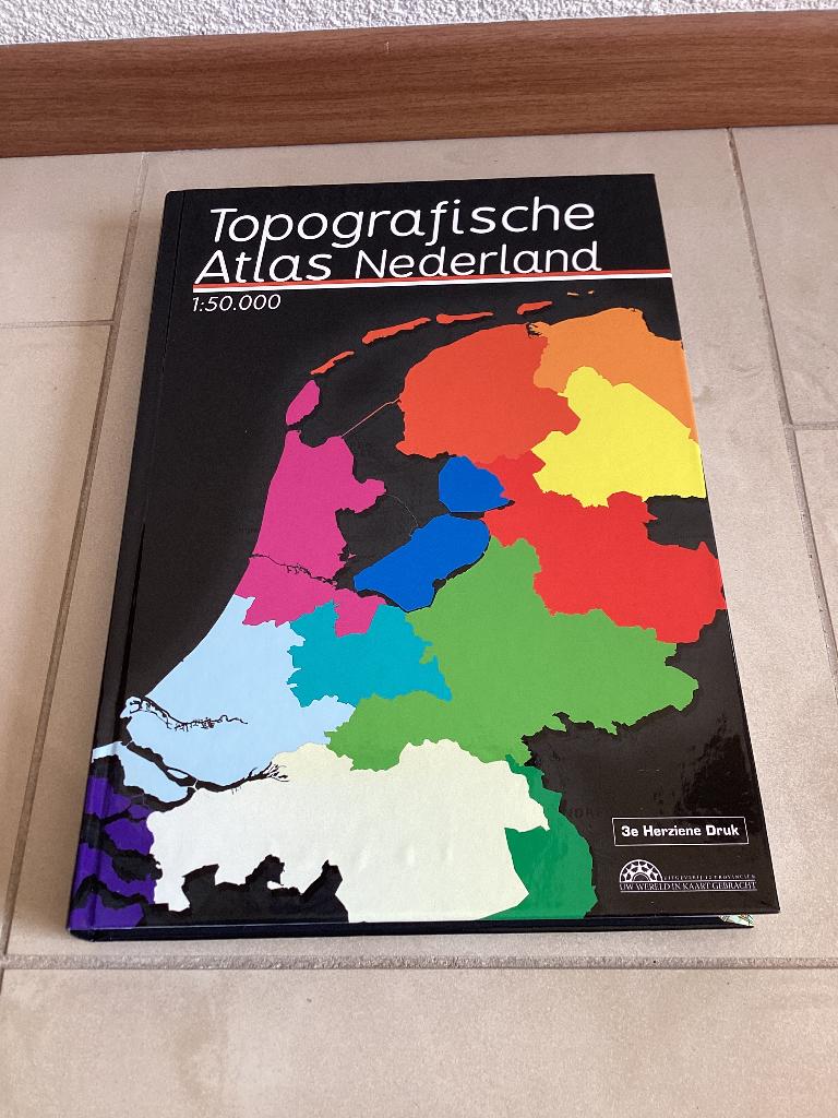 Topografische Atlas Nederland, Boeken, Atlassen en Landkaarten, Overige atlassen, Ophalen of Verzenden, Zo goed als nieuw, 1800 tot 2000