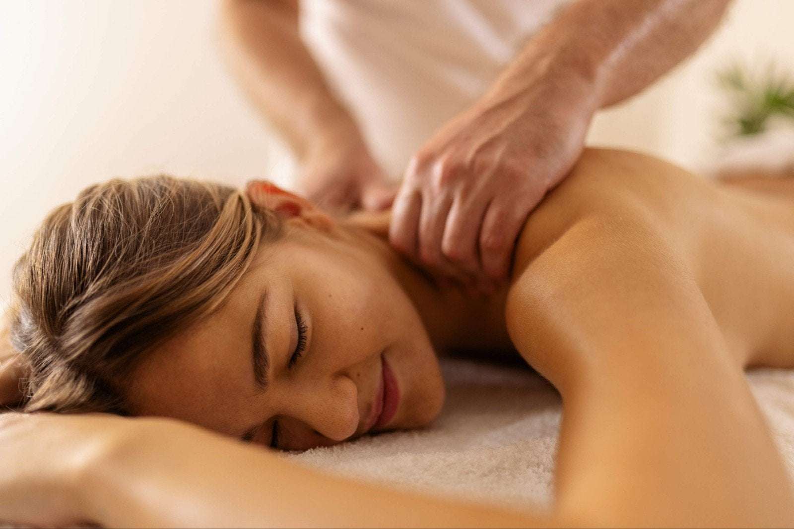 Professionele Massage voor Vrouwen Groningen, Diensten en Vakmensen, Ontspanningsmassage
