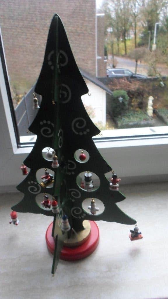 Houten kerstboom retro +20 houten kersthangers, Diversen, Kerst, Ophalen of Verzenden, Gebruikt