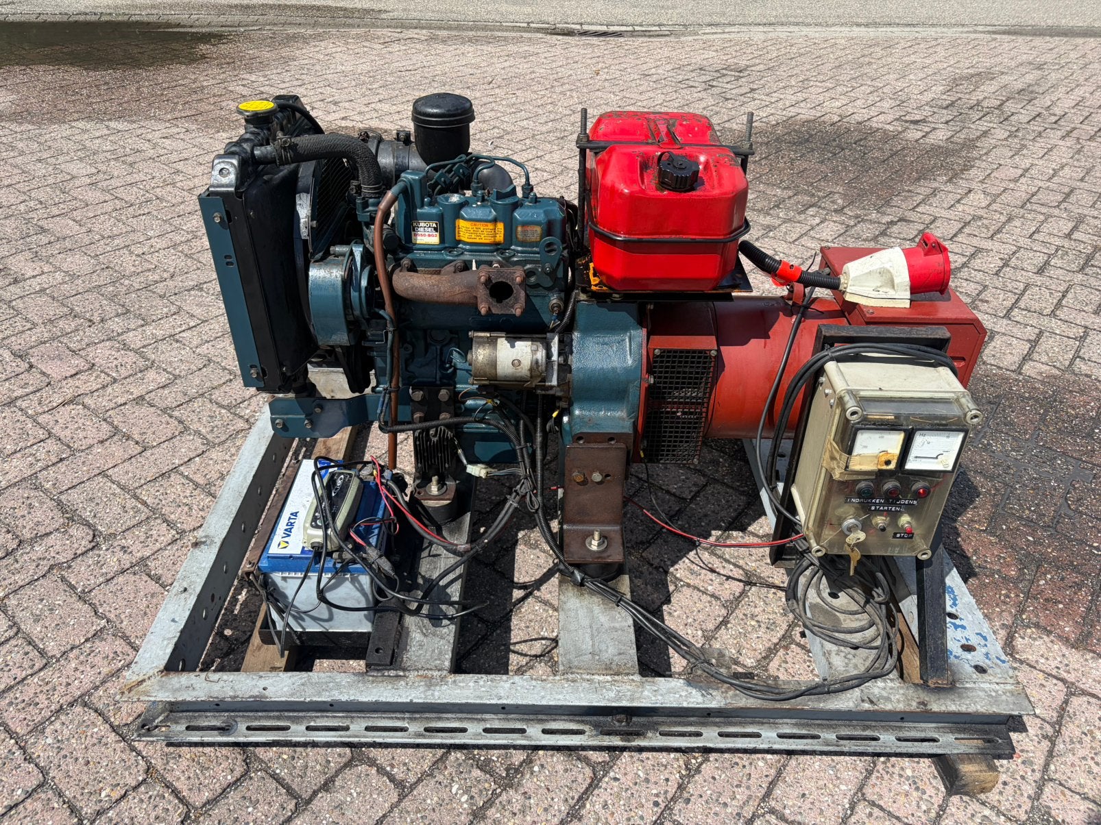 Kubota 13 kVA aggregaat 230/400 volt, Ophalen of Verzenden, Zo goed als nieuw, Dieselmotor