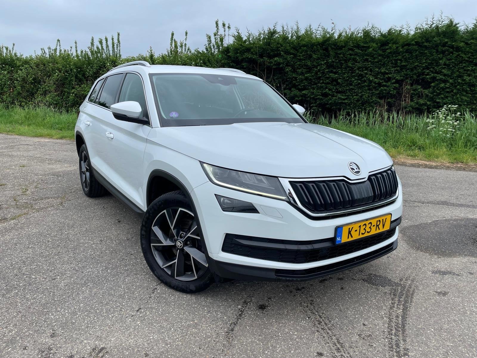 Skoda Kodiaq 1.5 TSI NAVI ECC LED STOELVERWARMING, Auto's, Euro 6, 4 cilinders, 150 pk, Bedrijf