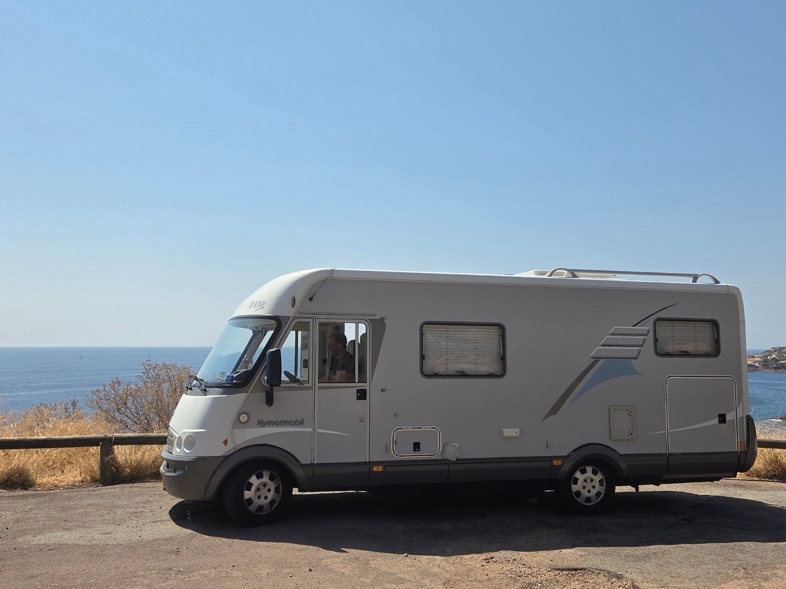 Hymer B614 Automaat, lage km stand, bj 2005, nieuwe APK, Chemisch toilet, Ringverwarming, Luifel, Fiat