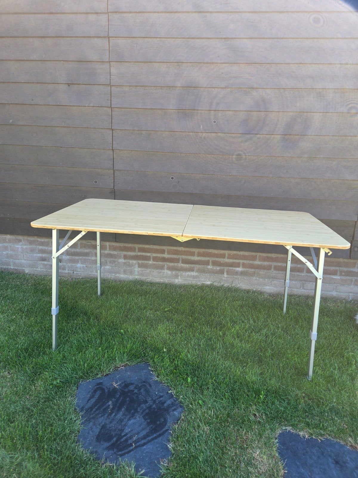 Camping tafel, Ophalen, Zo goed als nieuw, Campingtafel