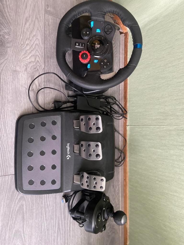 Logitech stuur, Ophalen of Verzenden, Zo goed als nieuw