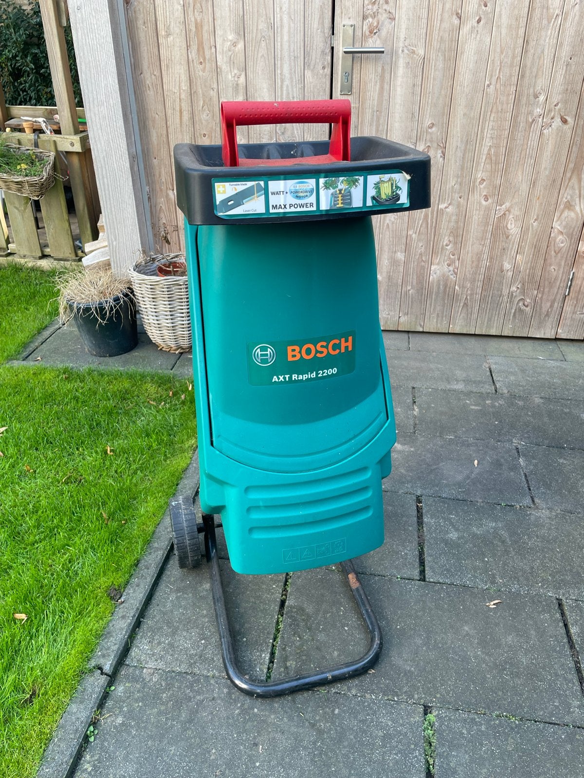Bosch AXT Rapid 2200 hakselaar/versniperaar, Ophalen, Zo goed als nieuw, Elektrisch