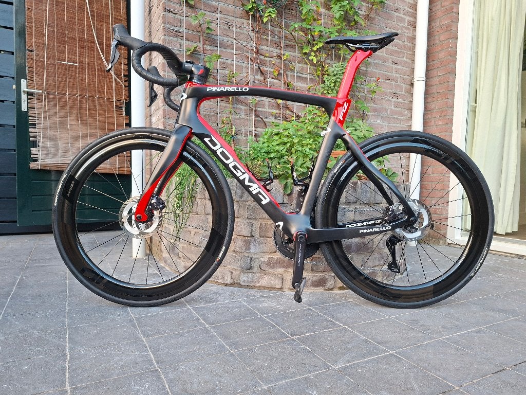 Pinarello Dogma F12 - Shimano Ultegra - maat 57.5, 28 inch, Carbon, Zo goed als nieuw, 57 tot 61 cm