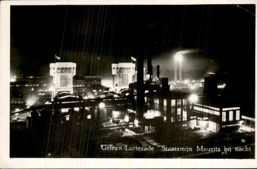 Geleen-Lutterade - Staatsmijn Maurits - bij nacht, Ophalen of Verzenden, 1940 tot 1960, Gelopen, Limburg