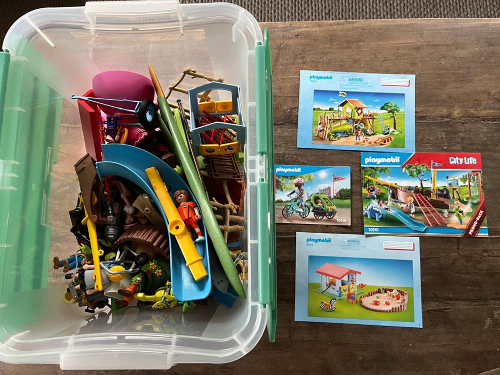 Party city life, Ophalen of Verzenden, Zo goed als nieuw, Complete set