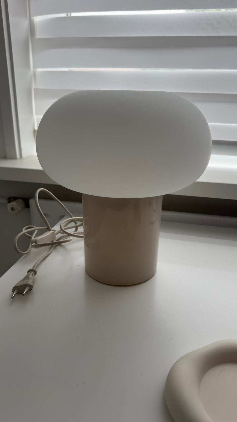 Beige tafellamp, Beige, Ophalen, Zo goed als nieuw