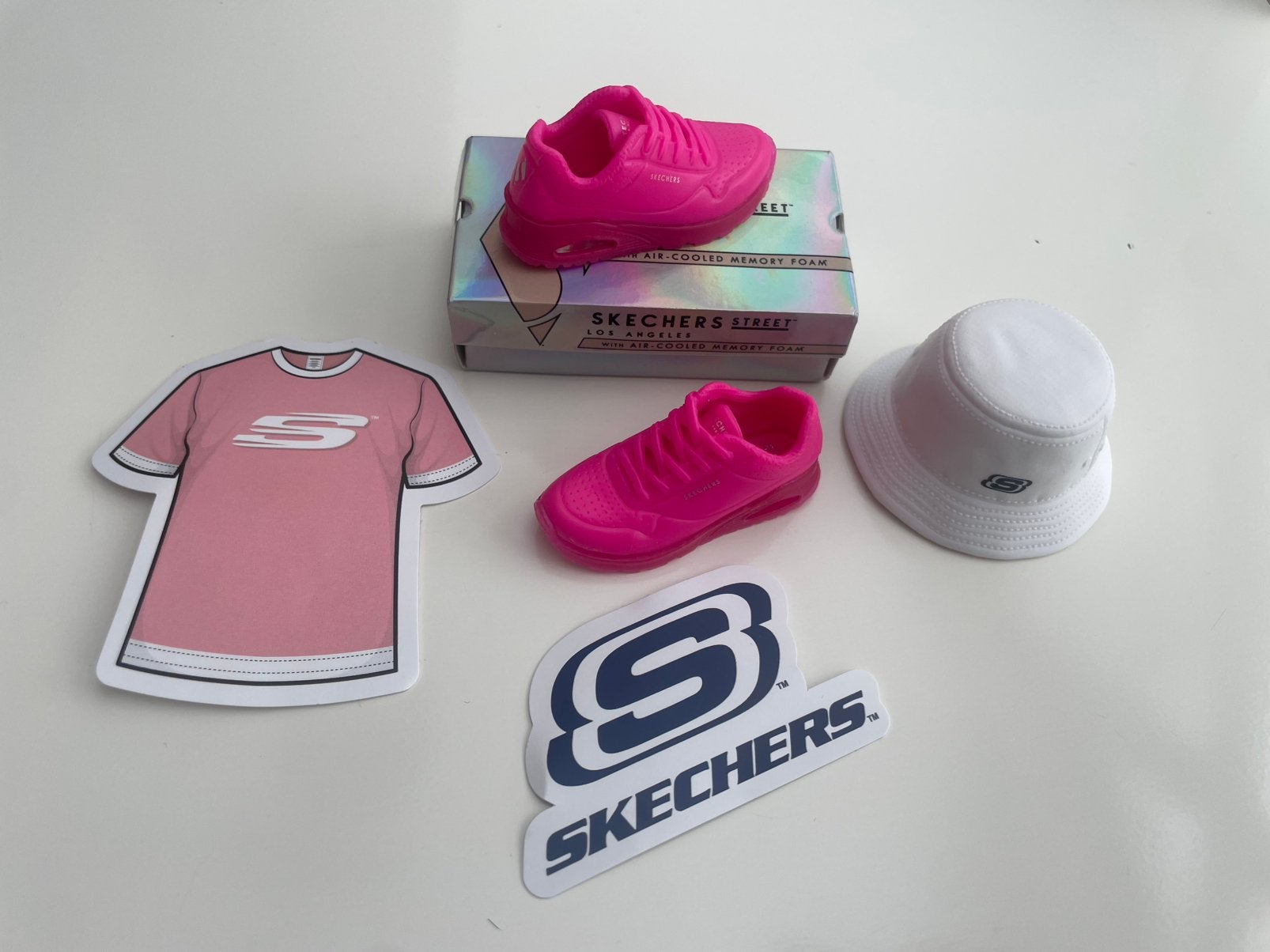 Zuru mini brands sneakers, Ophalen, Zo goed als nieuw