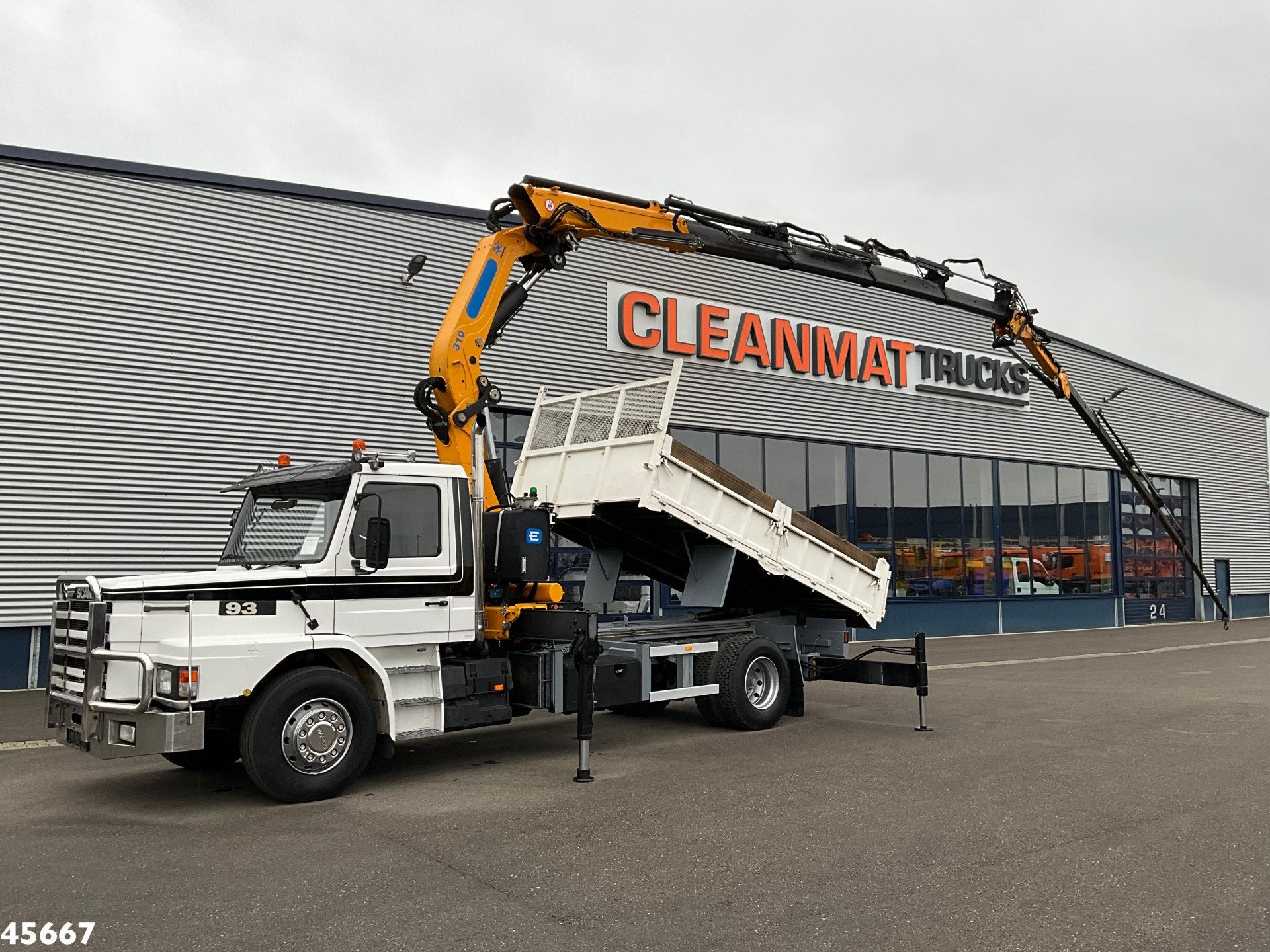 Scania T 93 4x2 Kipper met 31 Tonmeter laadkraan (bj 2005) +, Auto's, Achterwielaandrijving, Elektrische ramen, Scania, 252 pk