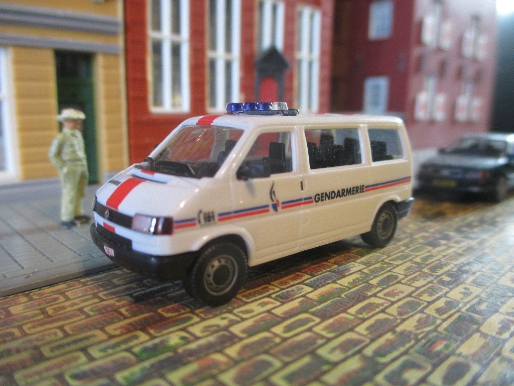 VW Transporter T4 Herpa GENDARMERIE Politie België NA 1996, Ophalen of Verzenden, Zo goed als nieuw, Bus of Vrachtwagen, Herpa