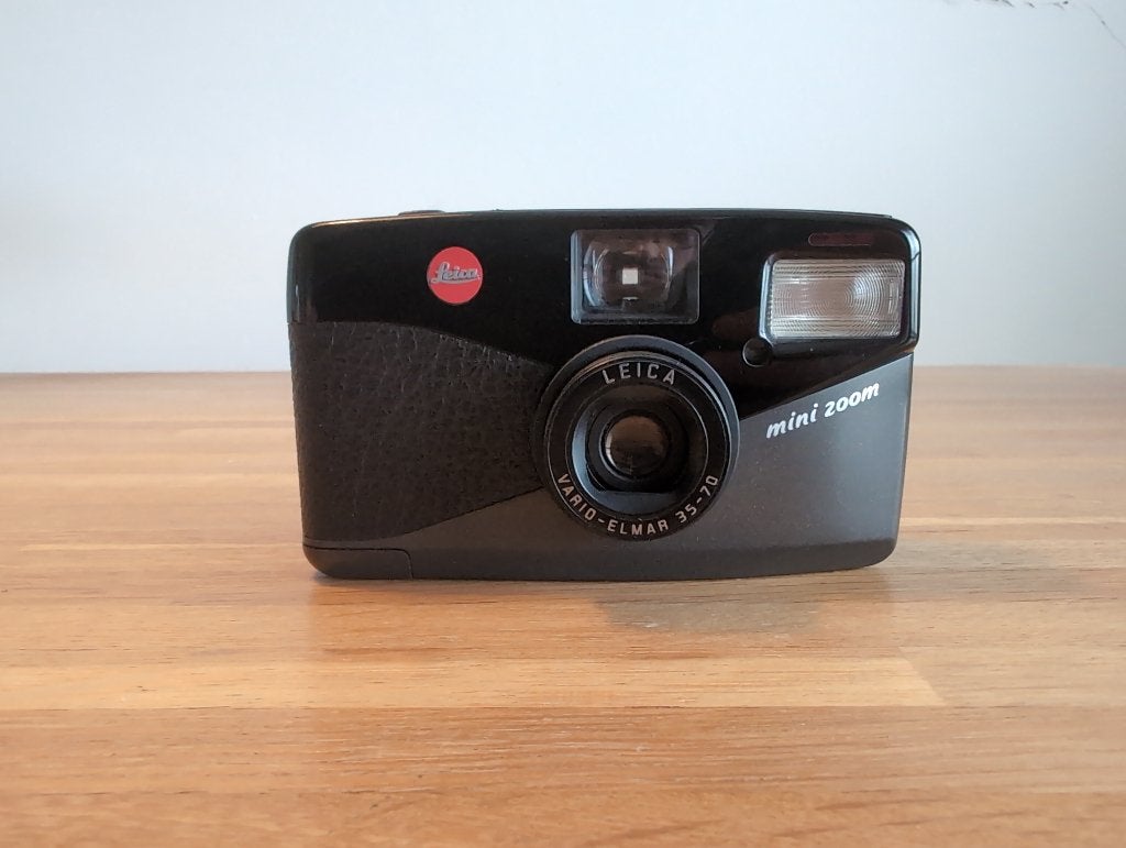 Leica mini zoom, Audio, Tv en Foto, Fotocamera's Analoog, Ophalen of Verzenden, Gebruikt, Compact, Leica