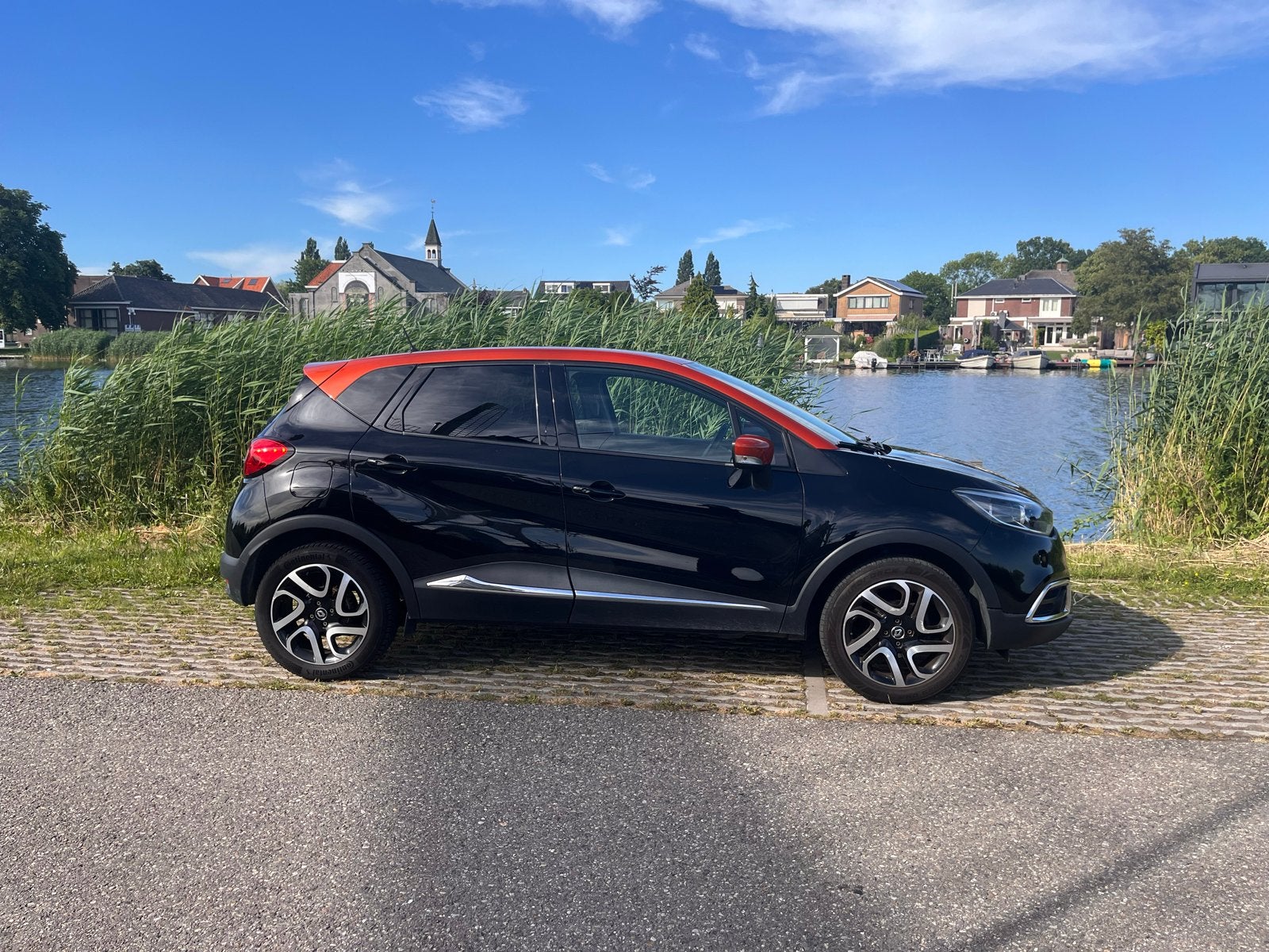 Renault Captur 0.9 TCE 90 2017 Zwart, Auto's, Voorwielaandrijving, 898 cc, 1200 kg, Handgeschakeld