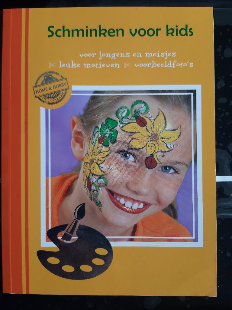 Boek = Schminken voor kids voor meisjes en jongens, Verzenden, Zo goed als nieuw, Jongen of Meisje