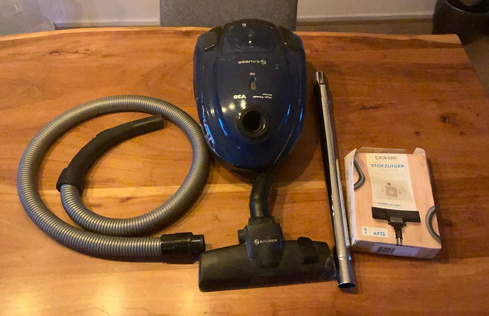 Sauber V30 stofzuiger, Overige merken, Gebruikt, Geschikt voor harde vloeren, Sledestofzuiger