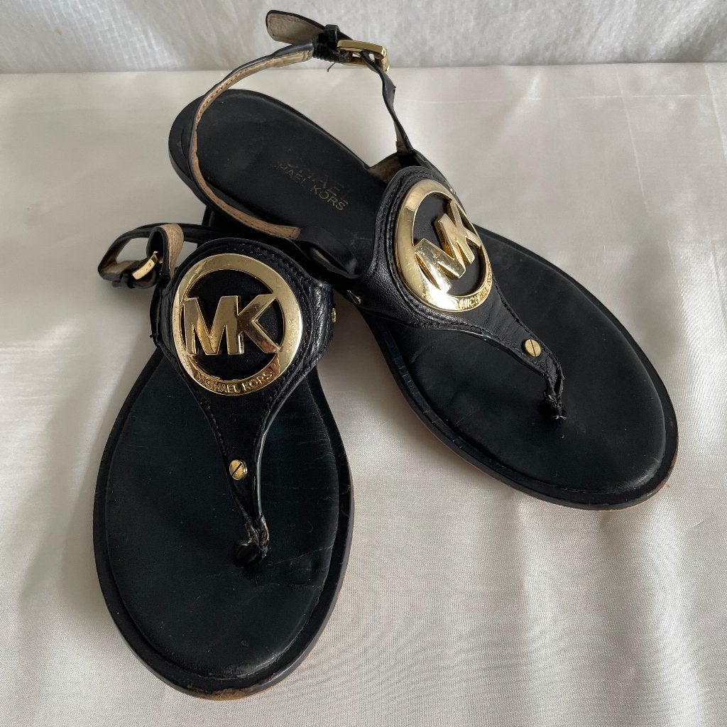 Michael Kors zwarte leren sandalen, MK logo,  maat 36, Michael Kors, Zwart, Gedragen, Sandalen of Muiltjes