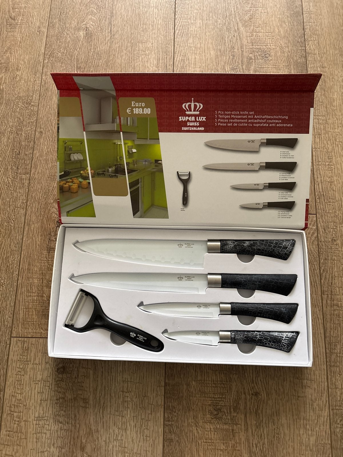 Super Lux Zwitsers 5-delig antiaanbak messenset, Gebruikt, Bestekset, Ophalen of Verzenden, Rvs of Chroom