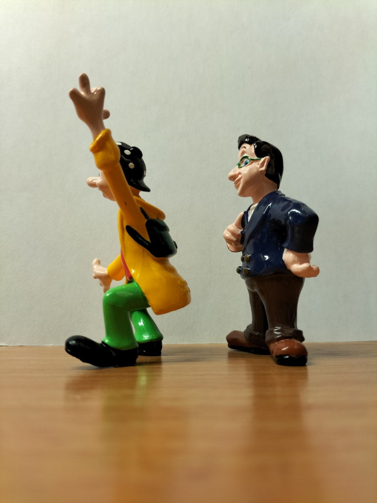Ernst & Bobbie kunststof figuurtjes- Vintage, Ophalen of Verzenden, Zo goed als nieuw