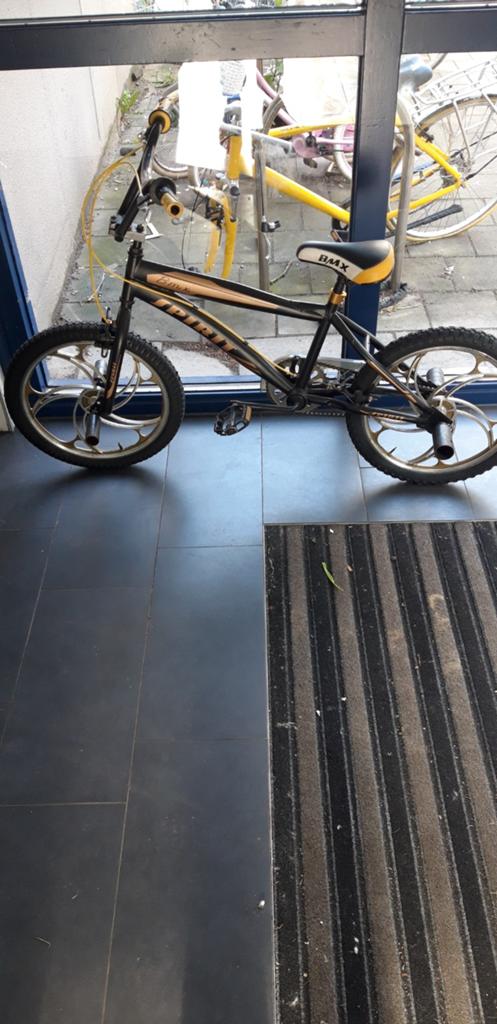 Kinder fiets, Fietsen en Brommers, Ophalen of Verzenden, Minder dan 16 inch