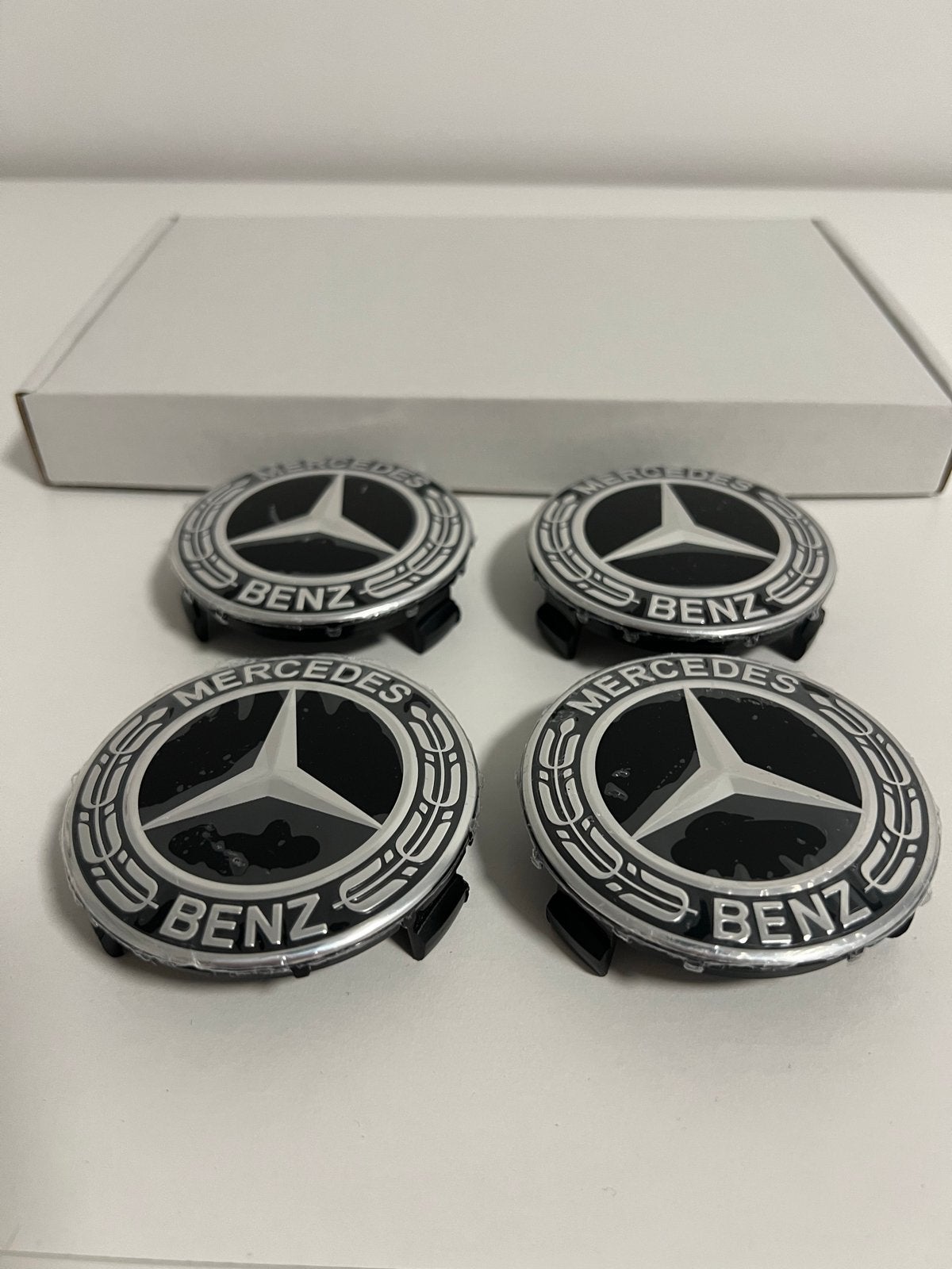 Mercedes Benz Naafkappen Nieuw 75mm, Ophalen of Verzenden, Nieuw