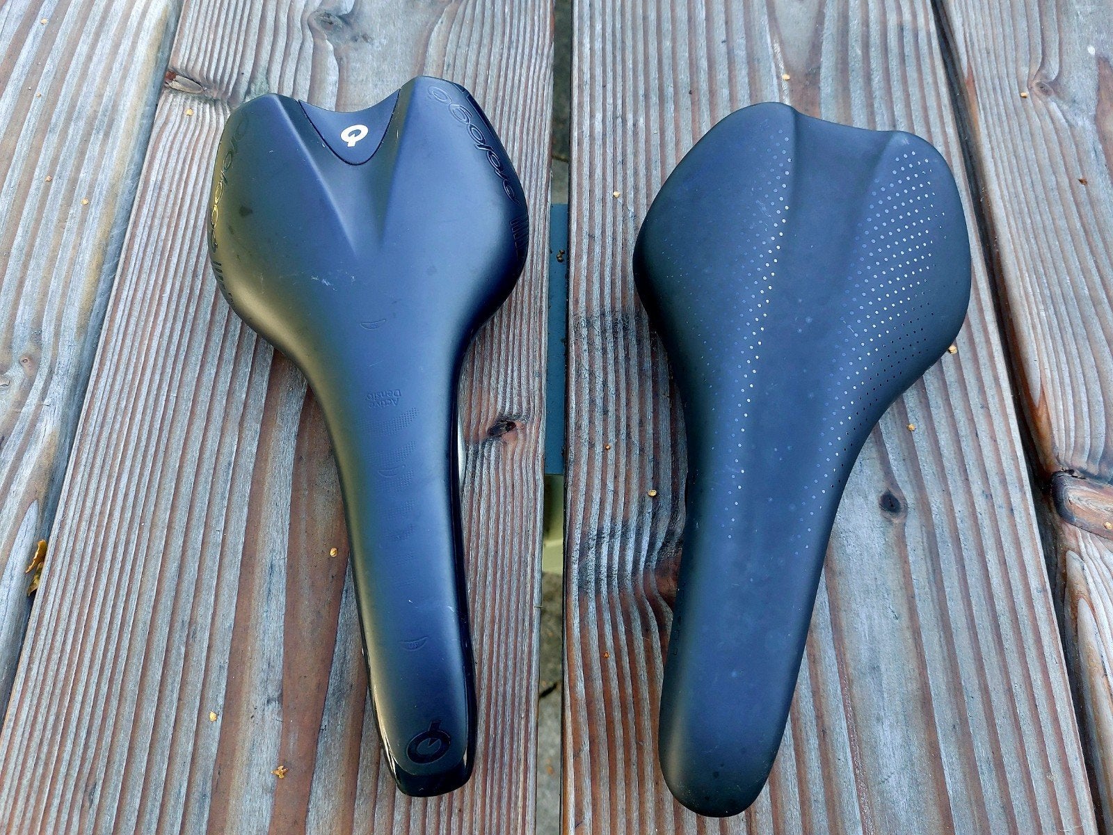 2 Racefiets Zadels: Prologo en Bontrager, Fietsen en Brommers, Gebruikt, Prologo, Bontrager, Ophalen of Verzenden, Zadel