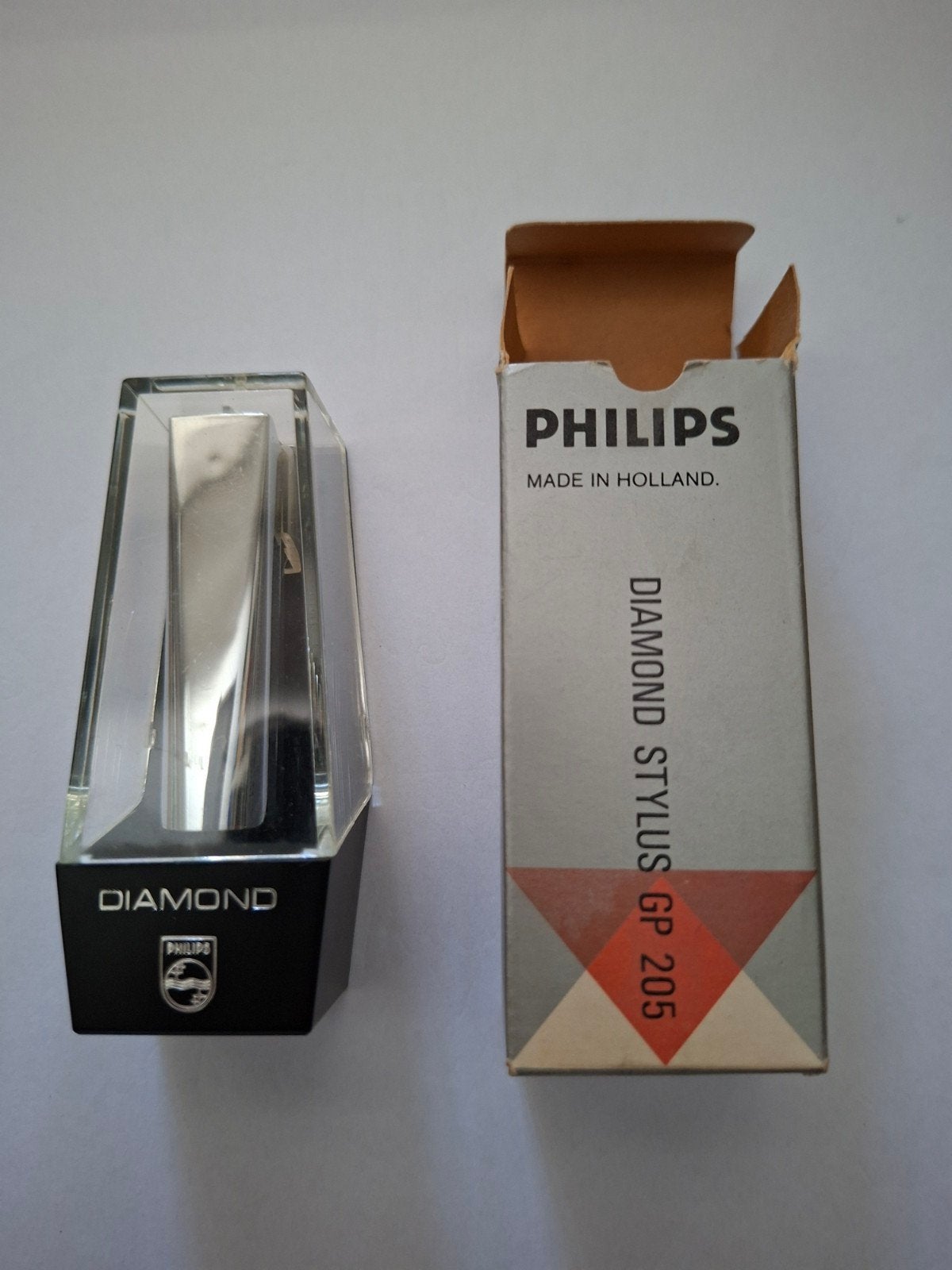 Philips diamond stylus GP205 ceramic naald voor platenspeler, Ophalen of Verzenden, Nieuw, Platenspeler-onderdeel, Philips