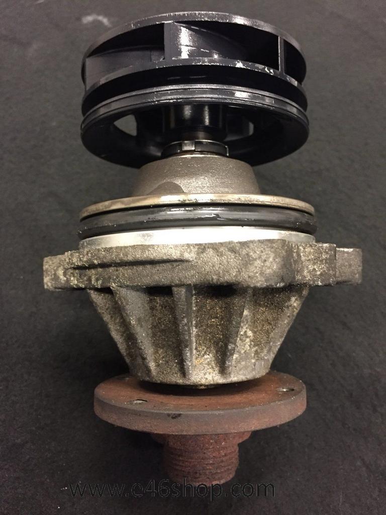 Waterpomp BMW E38  E39 E46 m52 m54 6 cilinder benzine motor, Auto-onderdelen, Motor en Toebehoren, Gebruikt, -, -, Ophalen of Verzenden