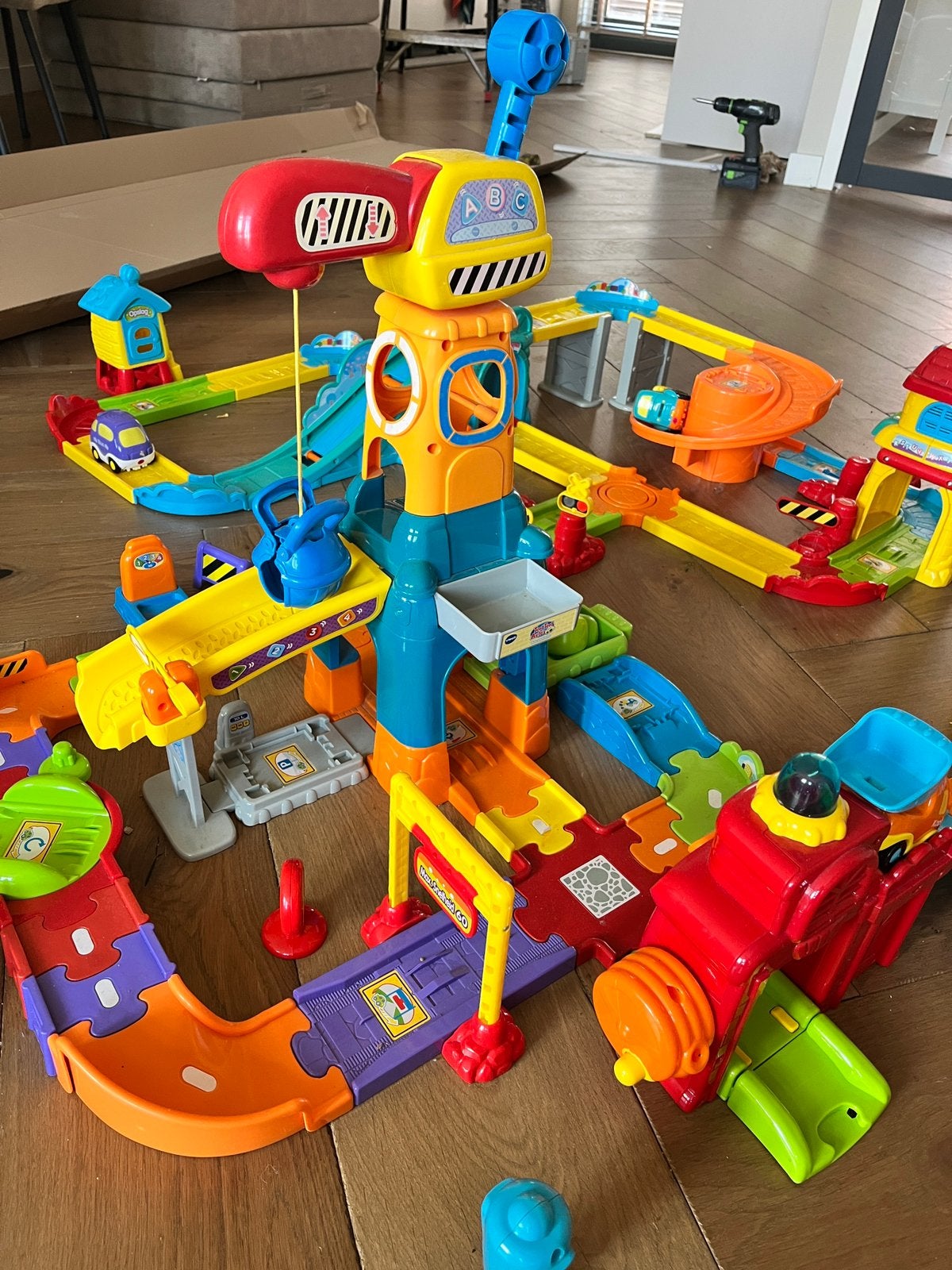 Uitgebreide Vtech Toet Toet Auto's, autobaan, toettoet set, Kinderen en Baby's, Speelgoed | Vtech, Ophalen