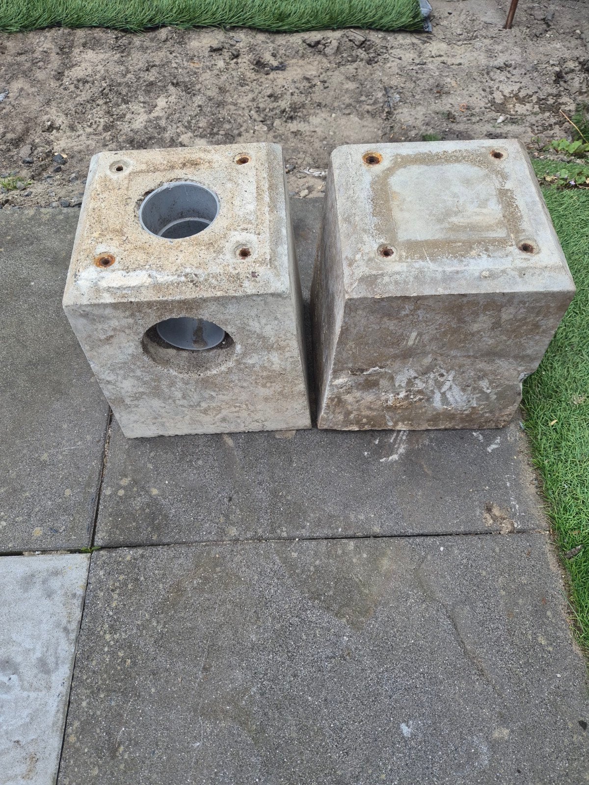 Betonpoer 21,5x21,5x28 cm per stuk 20, Ophalen of Verzenden, Gebruikt