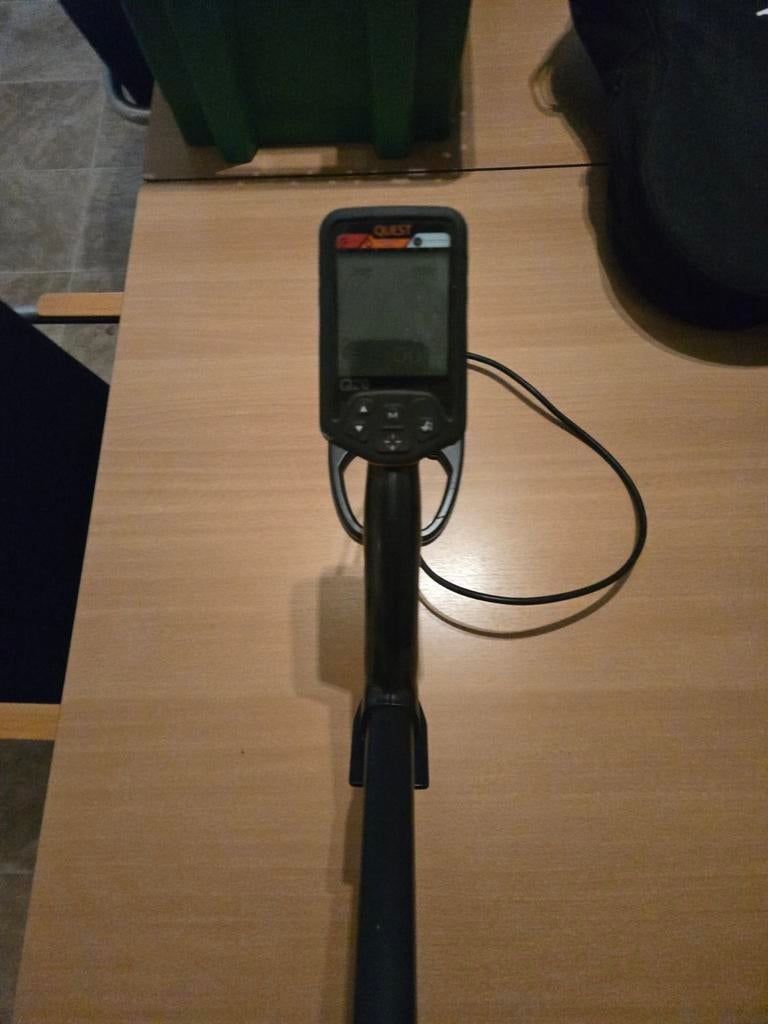 Quest metaal detector Q20, Ophalen, Zo goed als nieuw