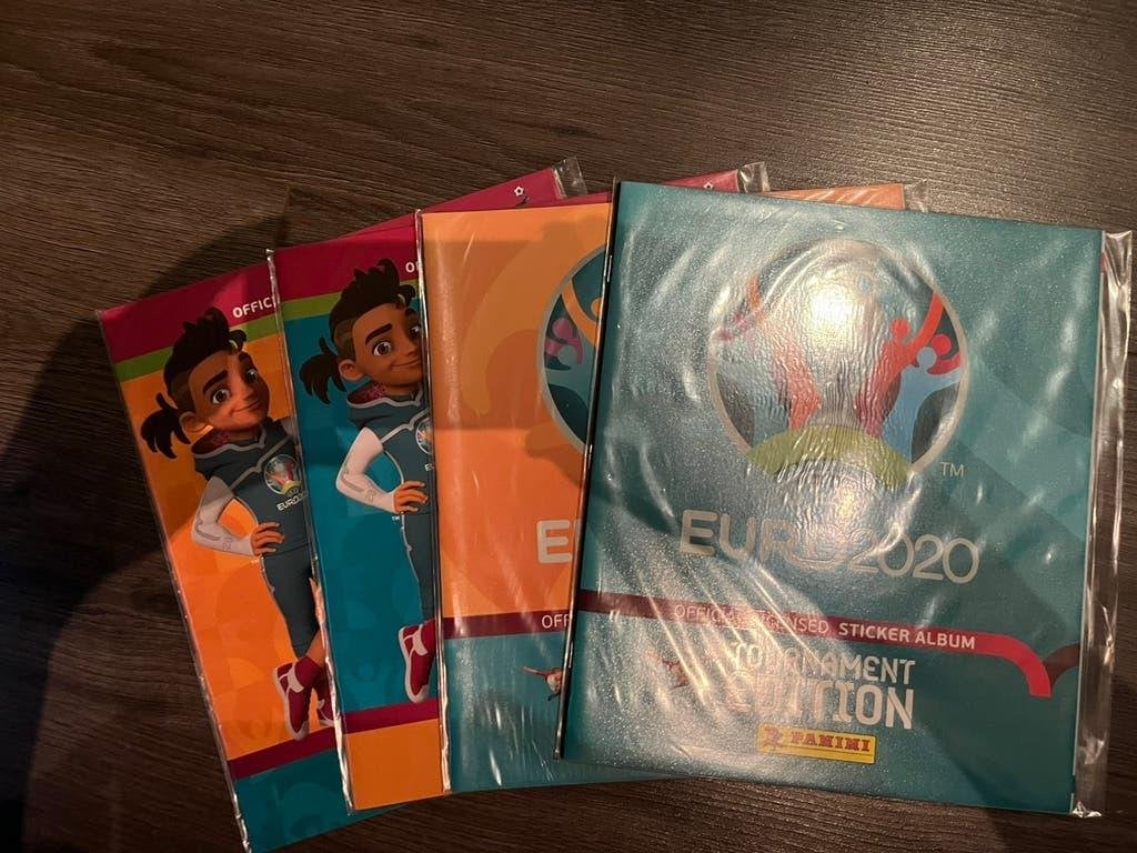 Panini euro 2020 4 verschillende albums preview & tournament, Ophalen, Nieuw, Plaatje