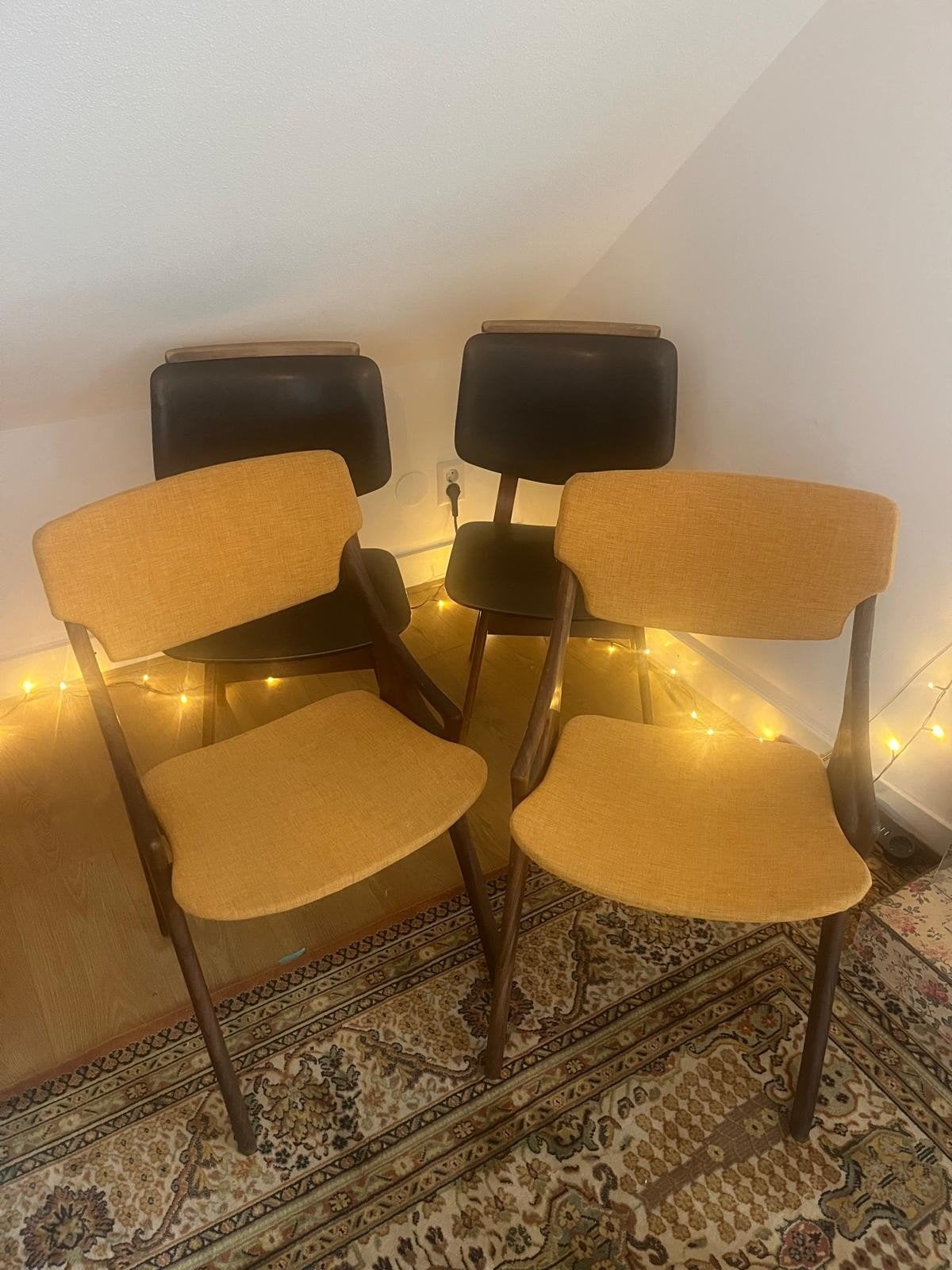 4 Deens Design eetkamerstoelen, Huis en Inrichting, Stoelen, Ophalen, Gebruikt, Bruin, Vier