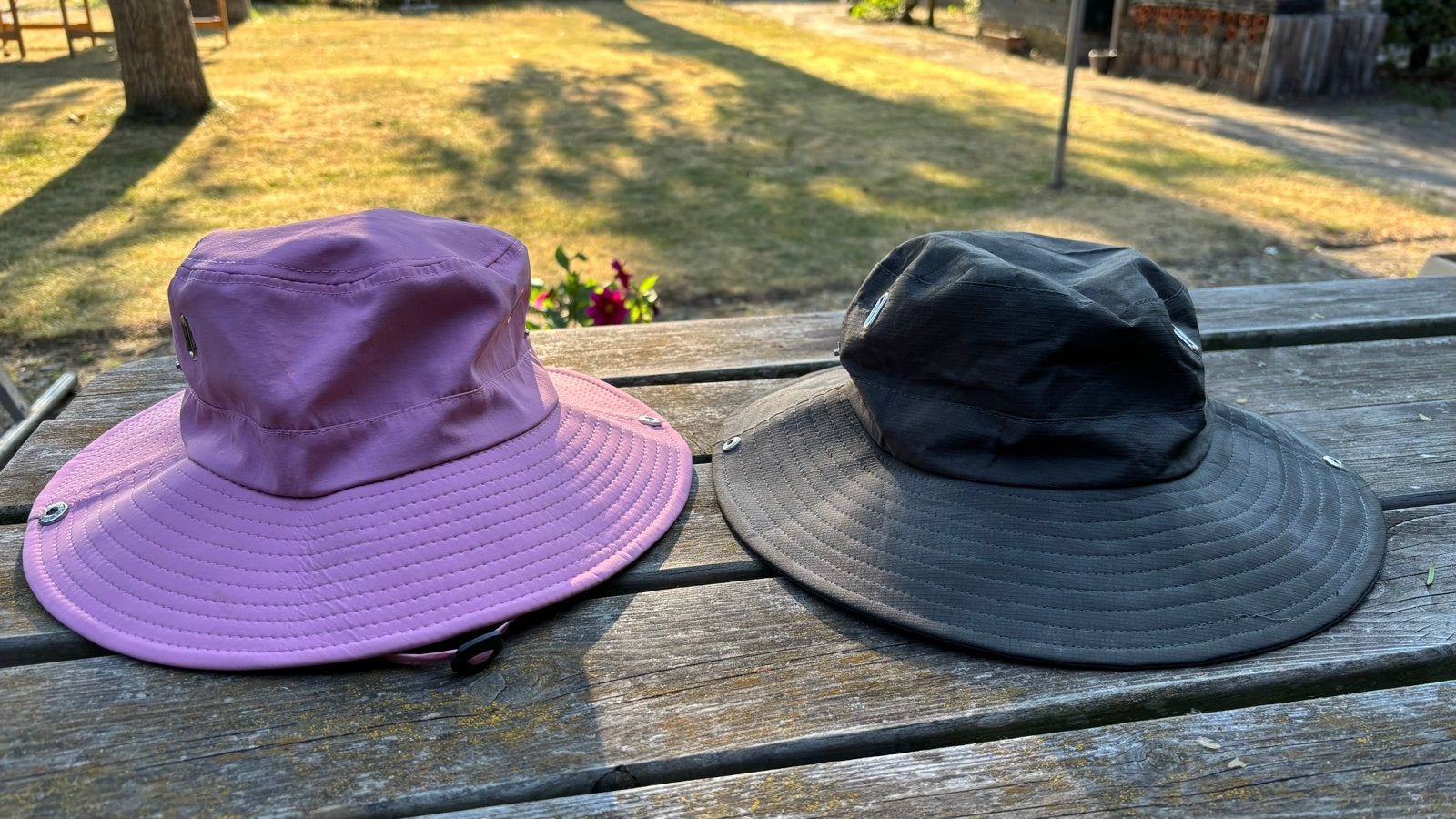 Zonnehoeden: rose en legergroen- Perfect voor de Zon!, Kleding | Dames, Ophalen, Zo goed als nieuw, One size fits all, Hoed