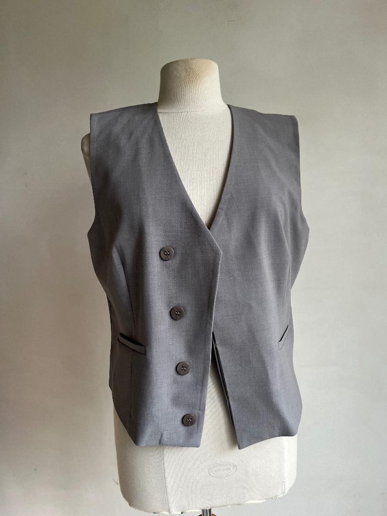 mbym vest maat L grijs, Verzenden, Maat 42/44 (L), Nieuw, Mbym