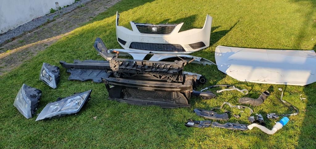 Complete voorkant Seat Leon 3, Ophalen of Verzenden, Voor, Seat, Spatbord