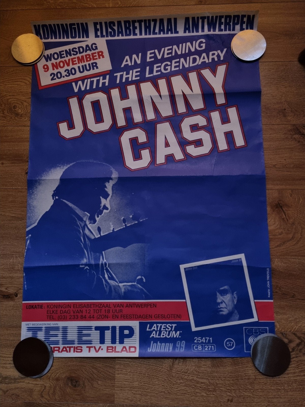 Johnny Cash poster Concert Antwerpen 9 november 1983., Ophalen of Verzenden, Gebruikt, A1 t/m A3