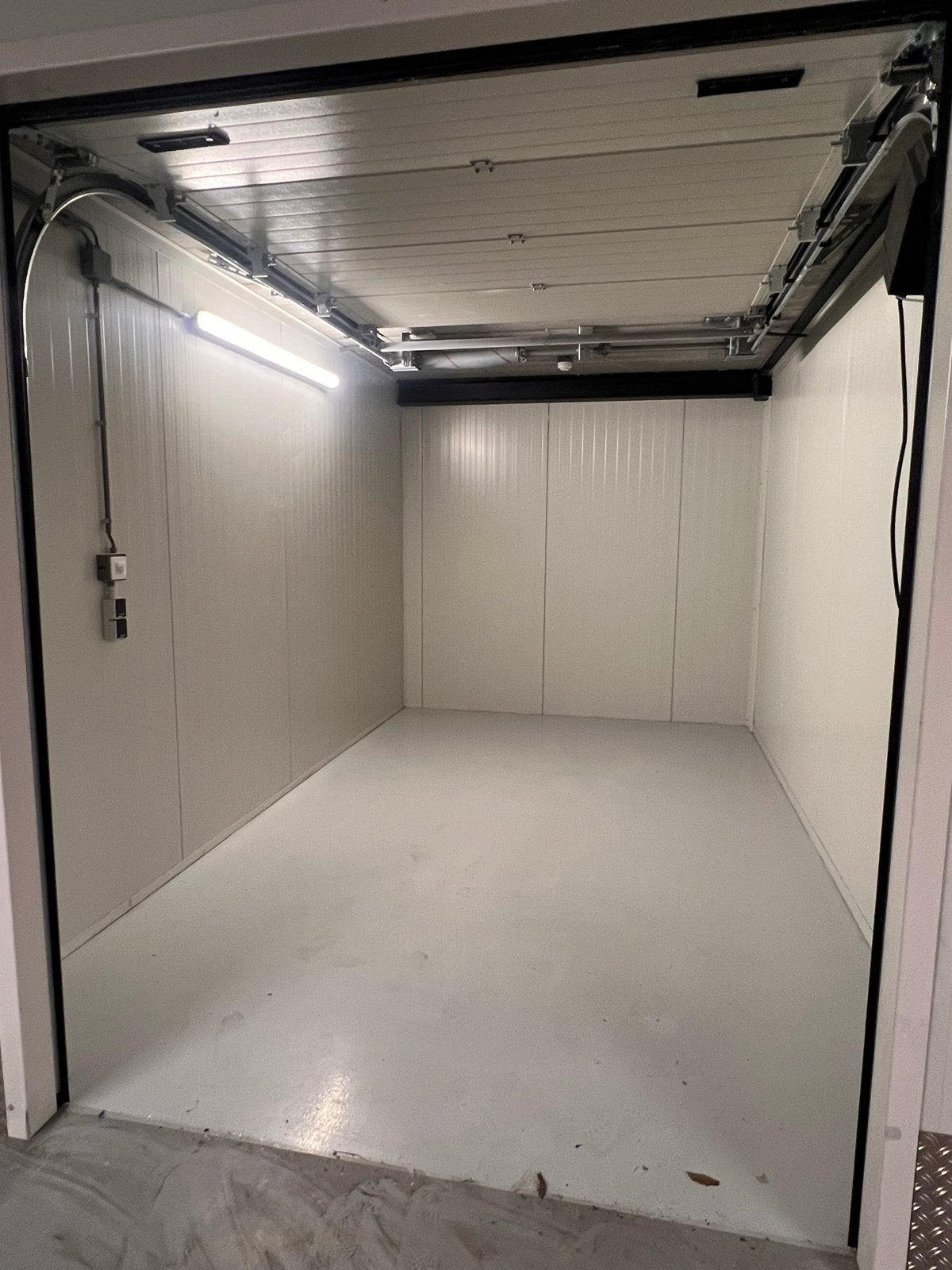 Garagebox 15m2 te huur nijmegen oosterhout