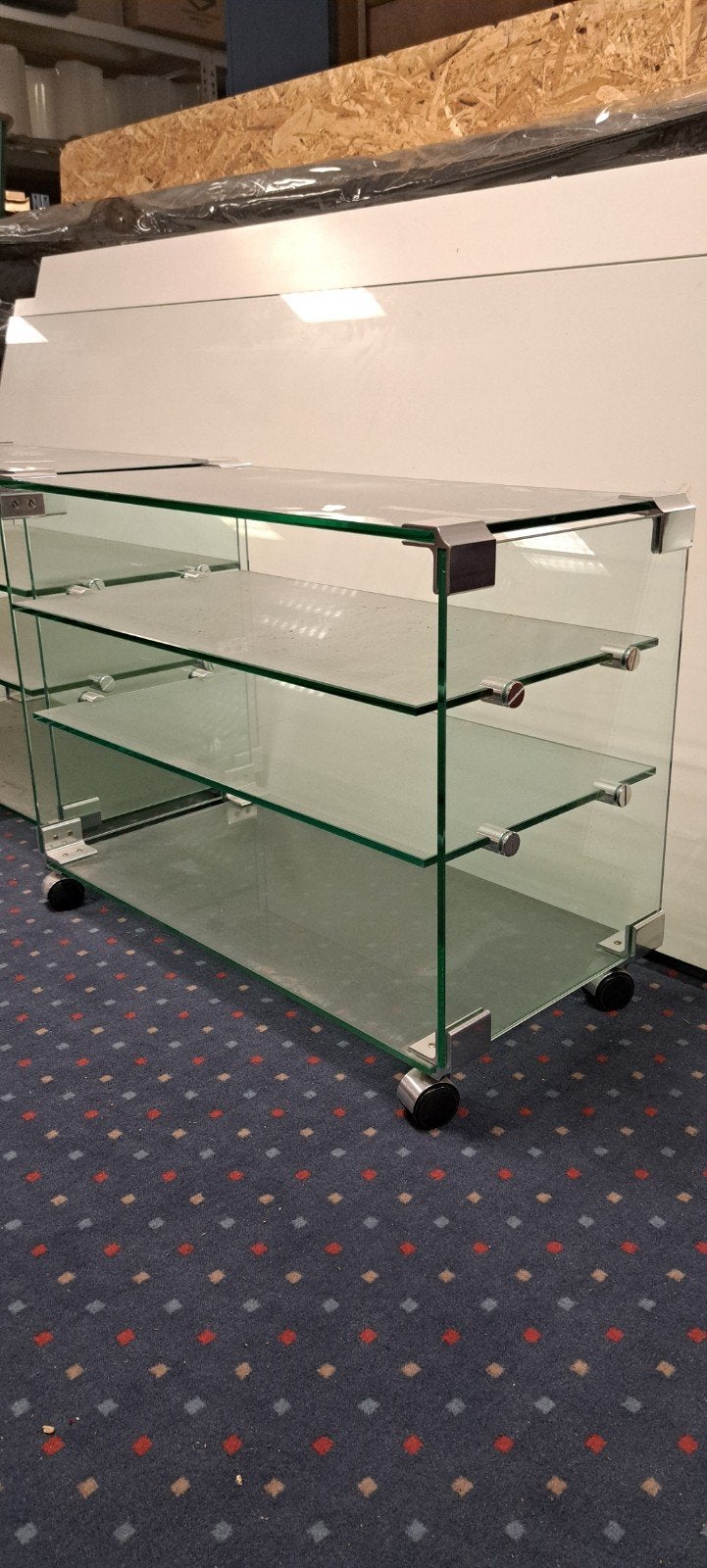 glazen TV kastjes 2 stuks, Ophalen, 50 tot 100 cm, Zo goed als nieuw, 3 of 4 laden