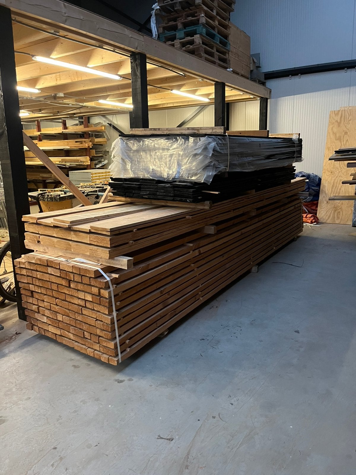 Douglas hout, Ophalen, Zo goed als nieuw, Hout