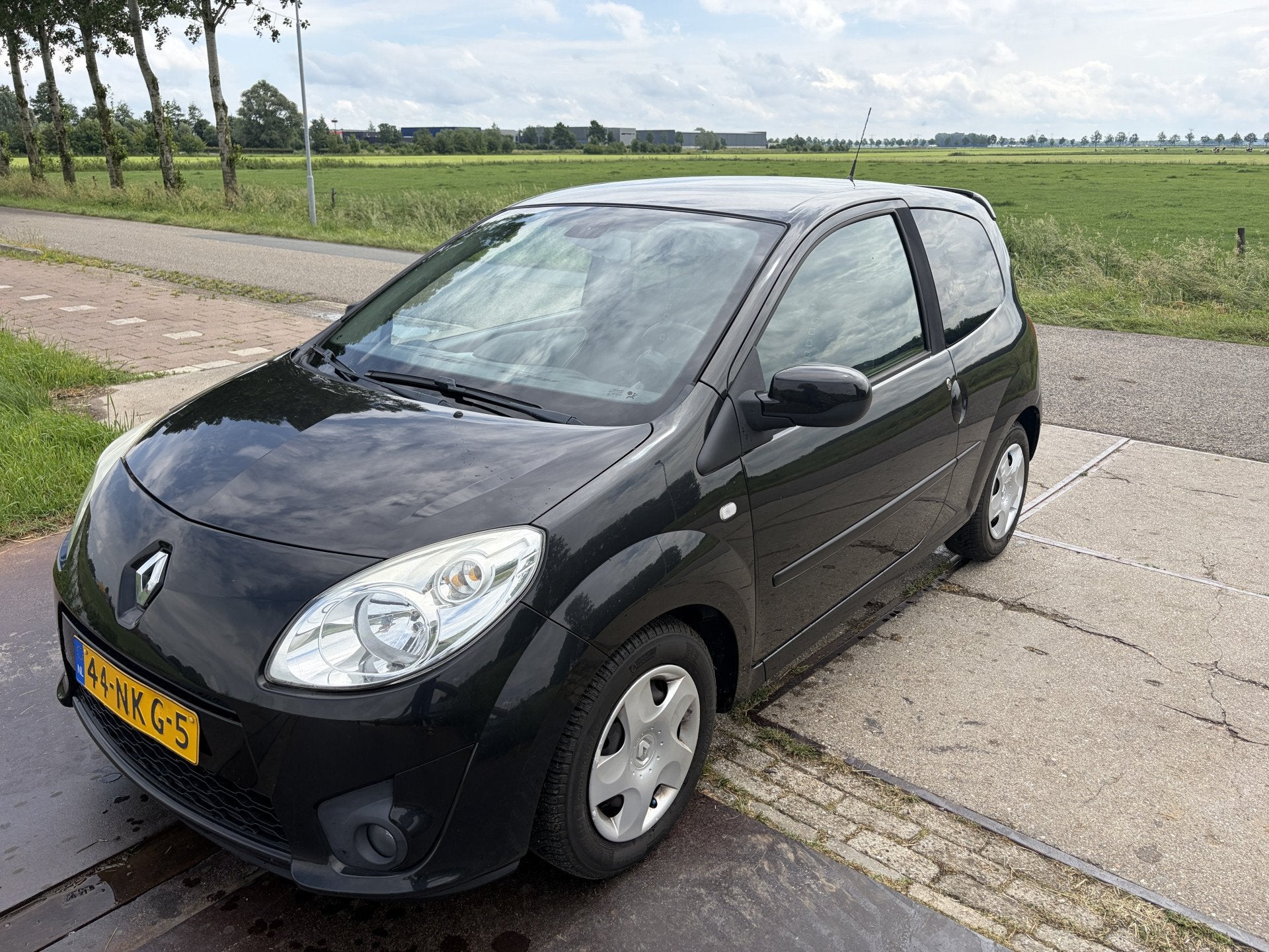 Renault Twingo 1.2-16V Dynamique (bj 2010), Auto's, 839 kg, Twingo, Gebruikt, 4 cilinders