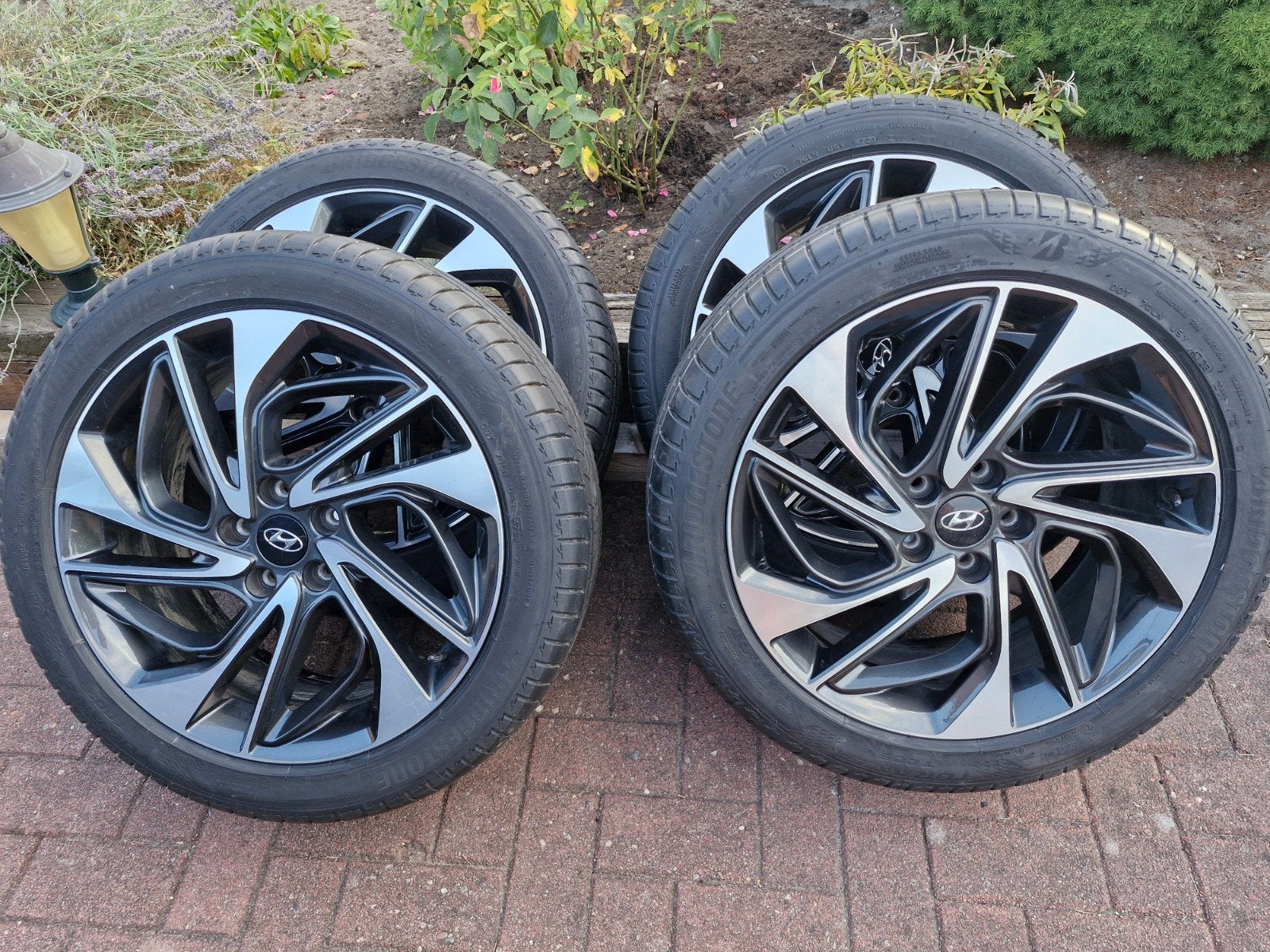 19 inch Velgen Hyundai  Tuscon  Nieuw, Auto-onderdelen, Banden en Velgen, 245 mm, Banden en Velgen, Nieuw, Zomerbanden