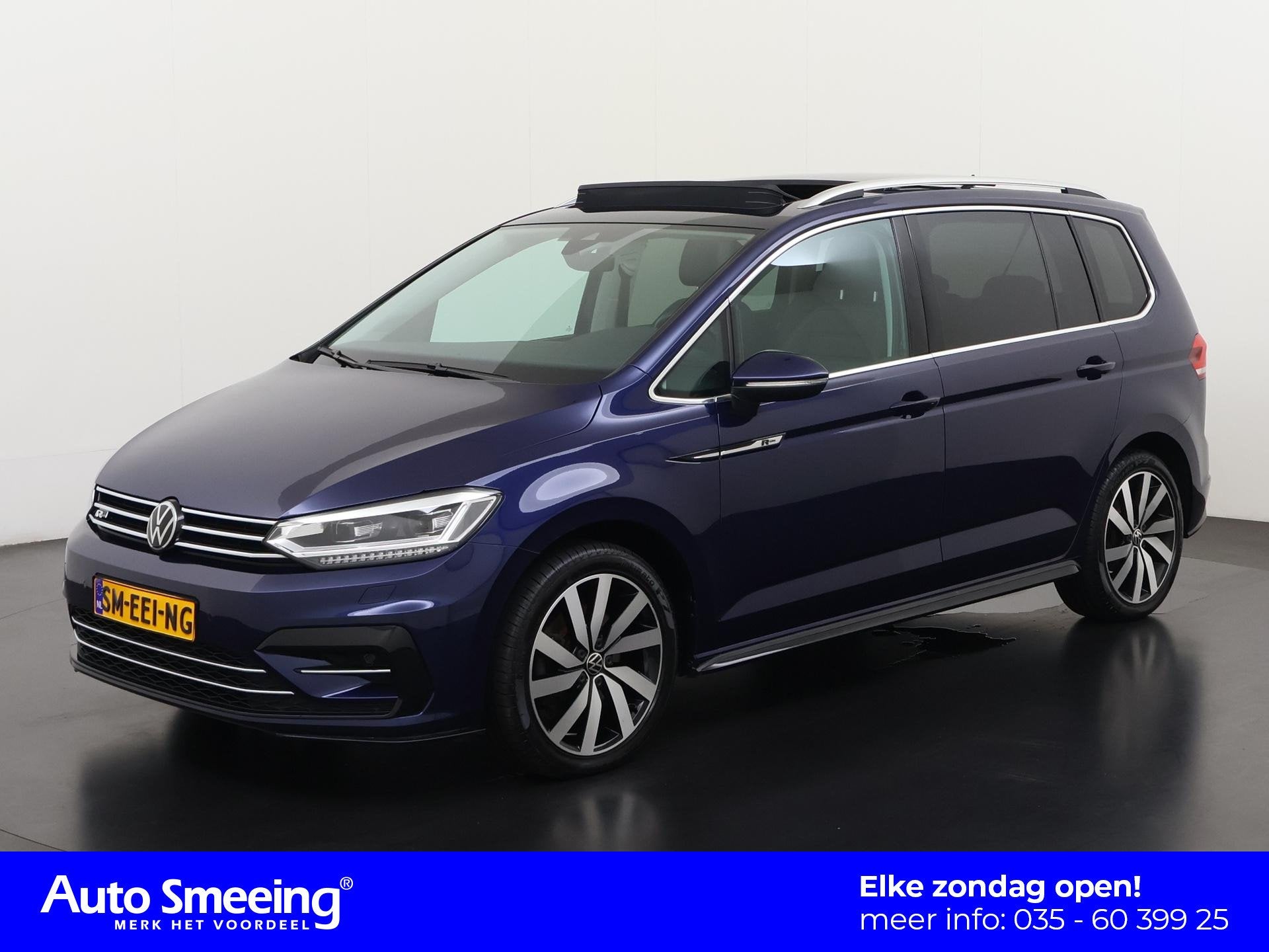 Volkswagen Touran 1.5 TSI Highline R-Line Ext. DSG | Panoram, Auto's, 12 maanden, 15 km/l, 4 cilinders, Blauw