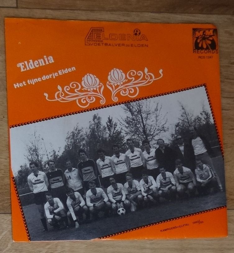 Voetbal single VV ELDENIA uit Elden Kampioen 1982/83, Verzamelen, Ophalen of Verzenden, Zo goed als nieuw, Overige binnenlandse clubs
