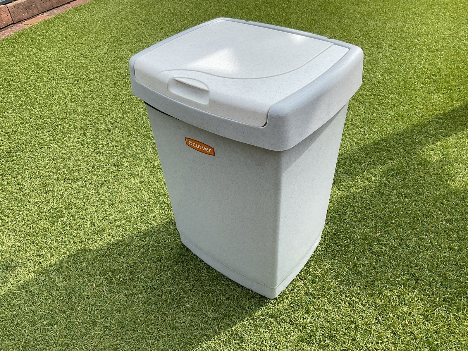 Afvalbox Curver - 55 cm hoog, 38 cm breed, Ophalen, 50 – 75, Kunststof, Gebruikt