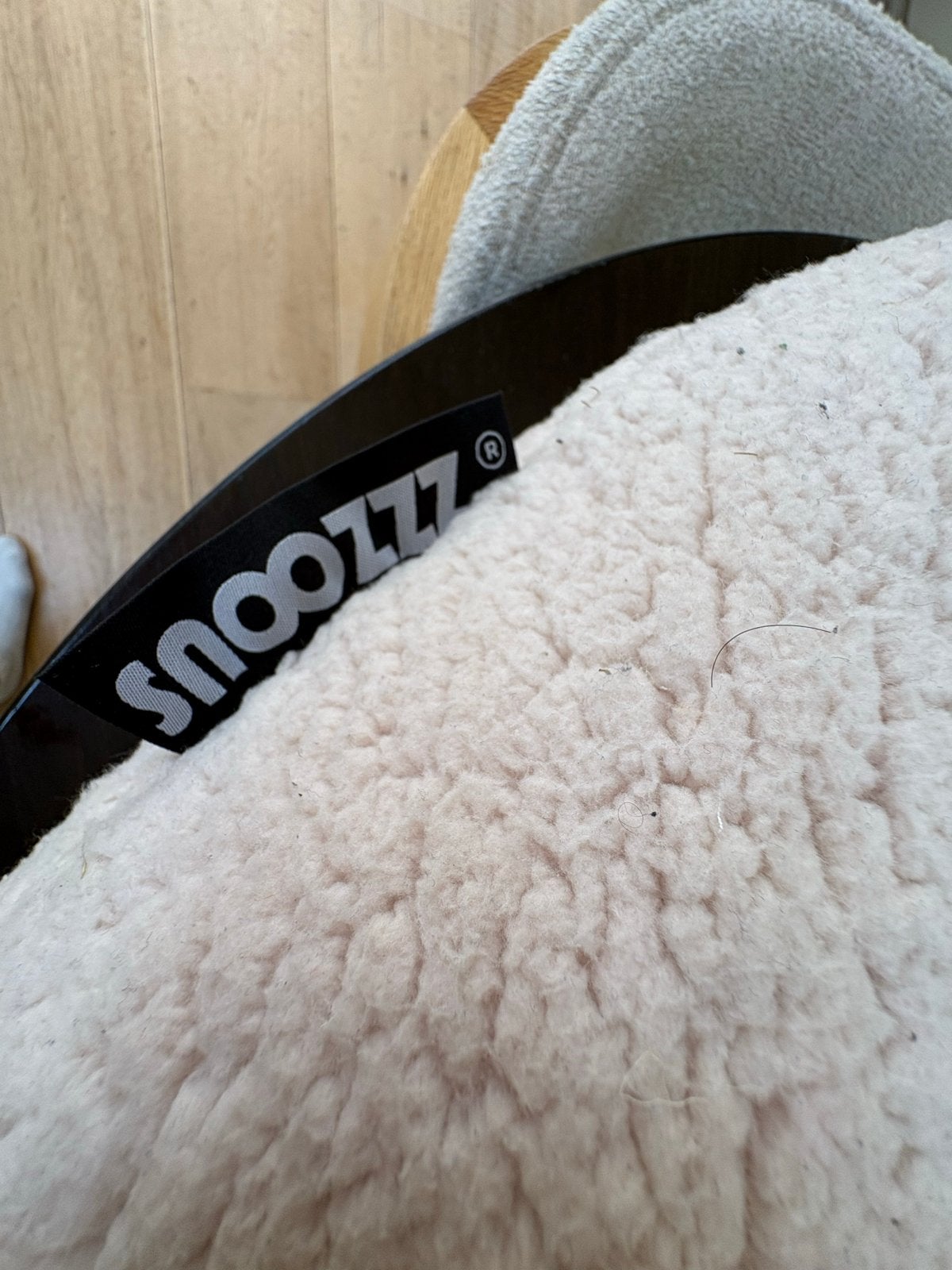 Snoozzz voedingskussen / zwangerschapskussen, Kinderen en Baby's, Kinderspulletjes, Ophalen of Verzenden, Gebruikt
