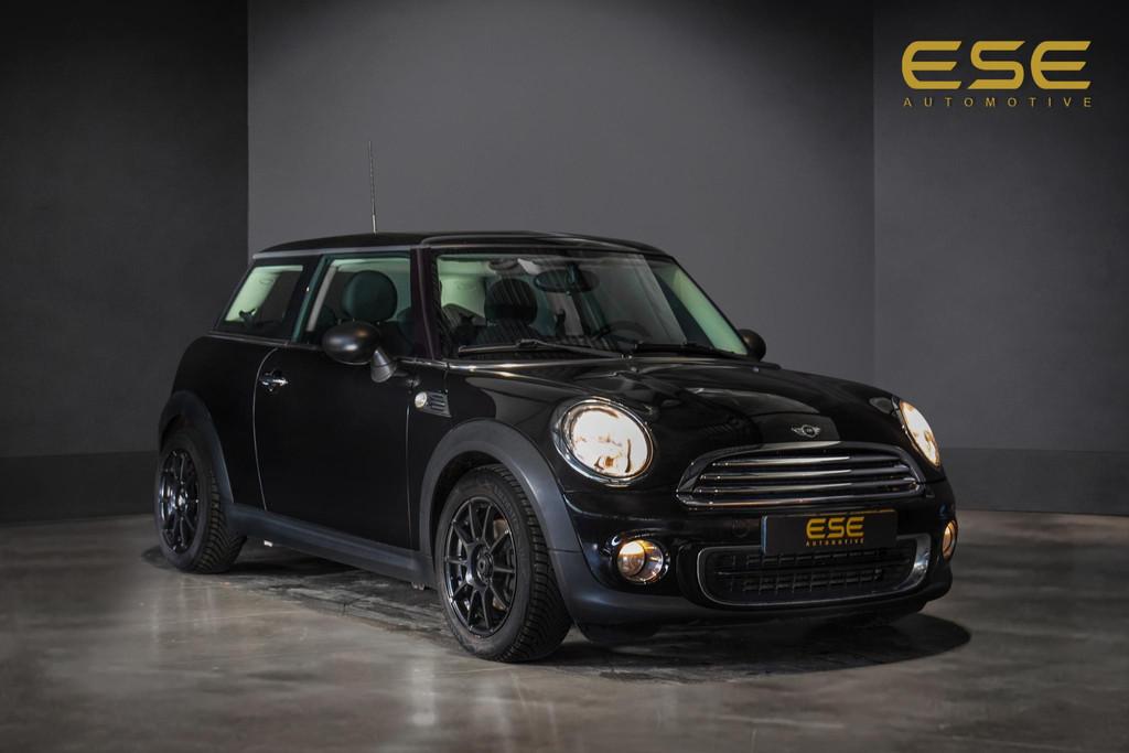 Mini Mini 1.6 One Business Line | Airco | Cruise, Voorwielaandrijving, Euro 5, Stof, 4 stoelen