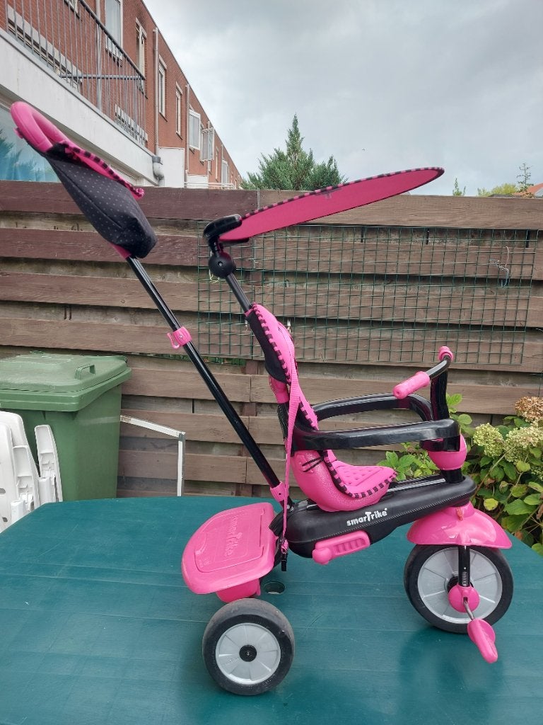 Roze meegroei driewieler, Ophalen, Gebruikt, Smartrike, Duwstang