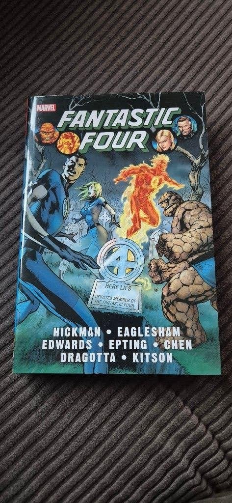 Fantastic four hickman, Boeken, Strips | Comics, Amerika, Jonathan Hickman, Ophalen of Verzenden, Zo goed als nieuw